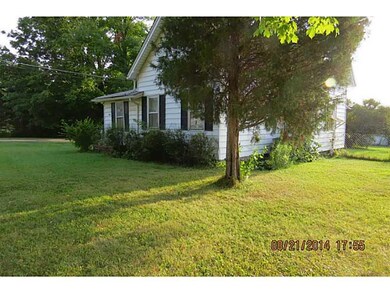 206 N Randall St, Ingalls, IN 46048 - photo 4