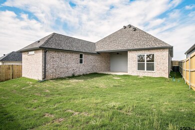 7018 7018 Hillside Ave, Tyler, TX 75707 - photo 2