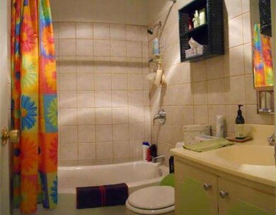 170 E Hadley Rd unit 113, Amherst, MA 01002 - photo 7