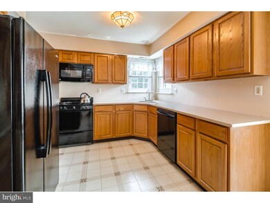 726 Ford Ave, Langhorne, PA 19047 - photo 5