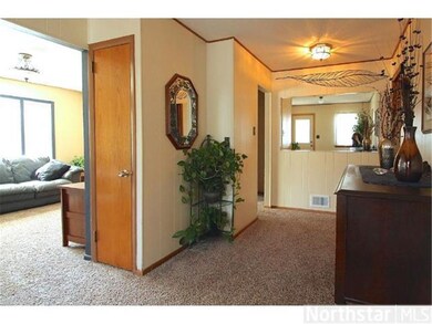 49 Center Road Foyer 1