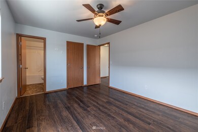 549 N Montclair Ave, East Wenatchee, WA 98802 - photo 7