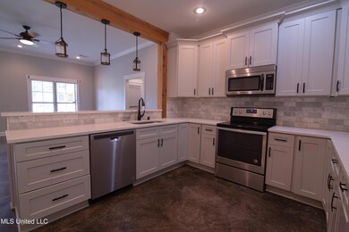 06 Kitchen