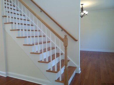 8 Lochvue Dr, Poestenkill, NY 12140 - photo 5