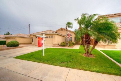 2 - Beautifully maintain landscaping
