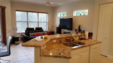 Kitchen - Family Room