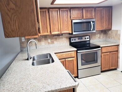 REDONDO KITCHEN 1