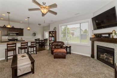 Living room w/ gas fireplace