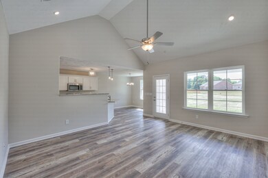 49 Reynard St, Manchester, TN 37355 - photo 6