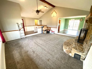 1789 W 400 N Rd, Worthington, IN 47471 - photo 5