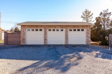 685 Crestridge Dr, Grand Junction, CO 81506 - photo 2