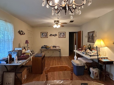 living/dining combo