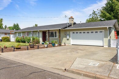 02-20 Hickory Ln-2