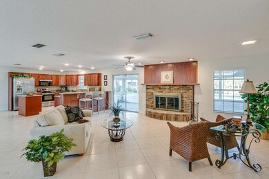 3060 Hield Road-15