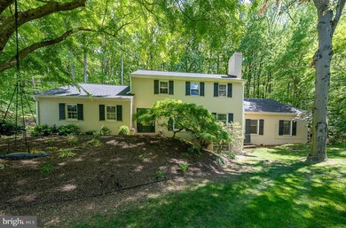 749 Mancill Rd, Wayne, PA 19087 - photo 2