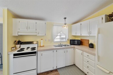 7634 Longhorn Ave unit S19, Sebastian, FL 32976 - photo 6