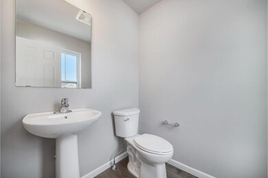 STG099-E1870-Powder Room