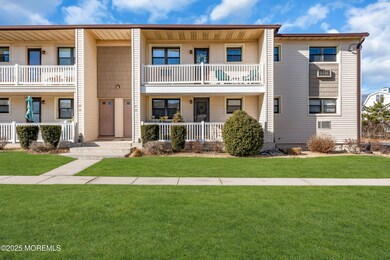 98 Wharfside Dr, Monmouth Beach, NJ 07750 - photo 6