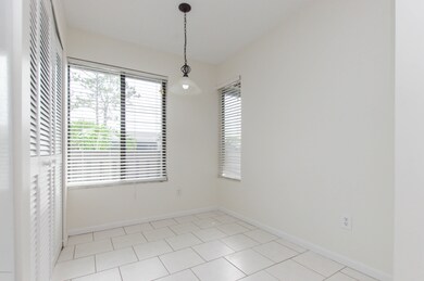 kitchen eating area