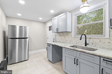 22 N Front St, Darby, PA 19023 - photo 6