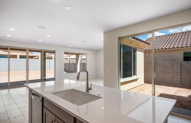 Kitchen/Living Area