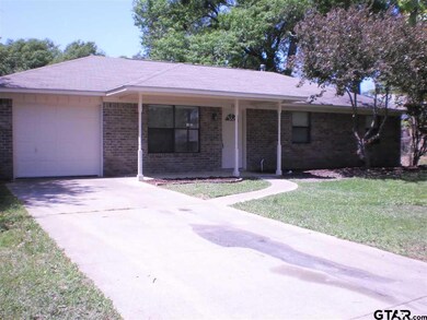 713 S Boyd St, Lindale, TX 75771 - photo 2