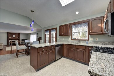 7304 Pine Woods Way, Olmsted Falls, OH 44138 - photo 7