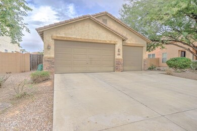 1054 E Magnum Rd-2