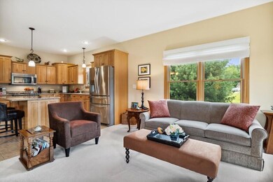 05_4754LutherPath_10001_LivingRoom_LowRe