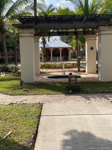 6801 SW 44th St unit 102, Miami, FL 33155 - photo 4