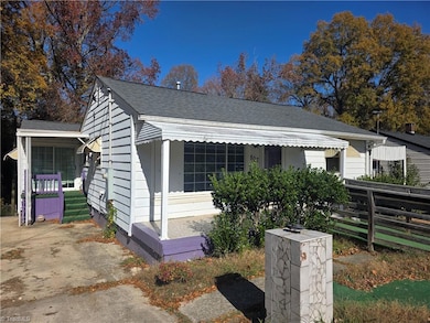 807 Tuscaloosa St, Greensboro, NC 27406 - photo 2
