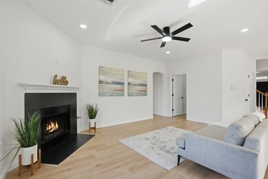 9009 Trail Blazer Dr, Fort Worth, TX 76131 - photo 7