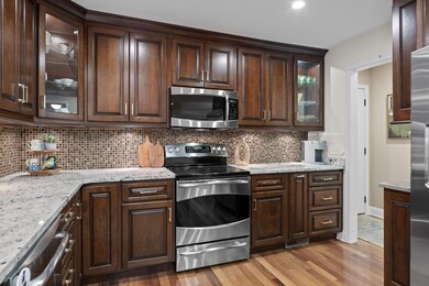 7857 Parkshore Cir, Hixson, TN 37343 - photo 6