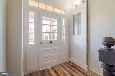 427 Fourth St, Shenandoah, VA 22849 - photo 4