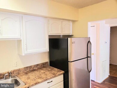 8601C Sacramento Dr unit C, Alexandria, VA 22309 - photo 4