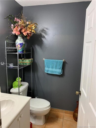 unlisted-address, Pembroke Pines, FL 33025 - photo 3