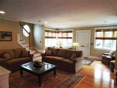 12 Howe St, Milton, MA 02186 - photo 3