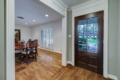 10007 Sugar Hill Dr, Houston, TX 77042 - photo 6