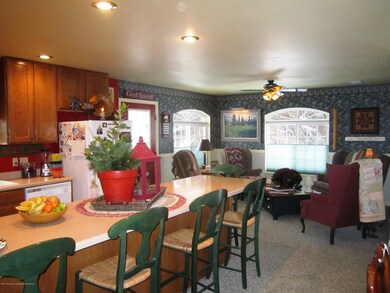 Kitchen - living