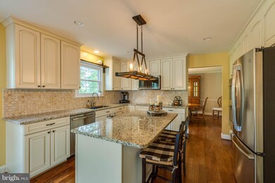 7143 Norris Ave, Sykesville, MD 21784 - photo 5