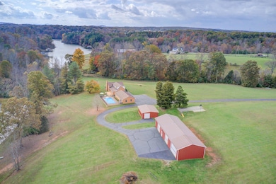 450 Holyfield Lane (18)