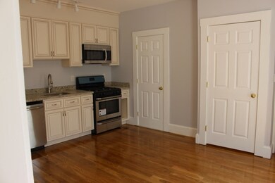 17 Union St unit 1, Natick, MA 01760 - photo 2