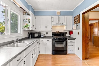 10 Gussie Terrace, Somerville, MA 02143 - photo 7