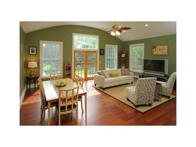Living Room. Living/Dining