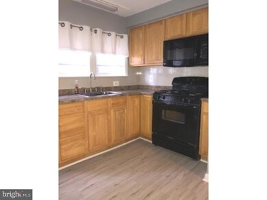 1561 Prospect St unit 3, Ewing, NJ 08638 - photo 2