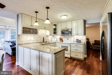 5921 Iron Frame Way, Columbia, MD 21044 - photo 4