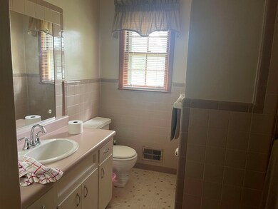 5681 Reidville Rd, Moore, SC 29369 - photo 7