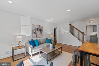 4108 Maple St, Fairfax, VA 22030 - photo 5