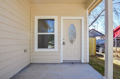 1610 6th St, Rosenberg, TX 77471 - photo 3