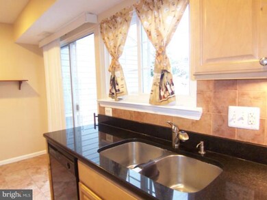 86 Sudbury Square, Sterling, VA 20164 - photo 7